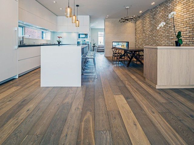 How to Install Hardwood Flooring? Read this passage then decide!