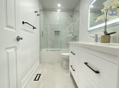 Pickering Bathroom Renovation | RenoCompass.ca