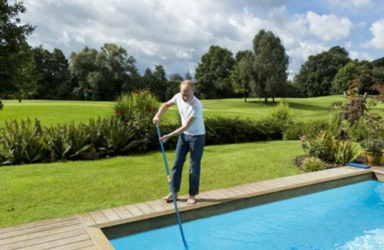 Swimming Pool Maintenance for a Relaxing Summer